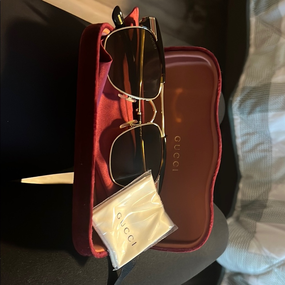 Gucci Gold and Black Sunglasses